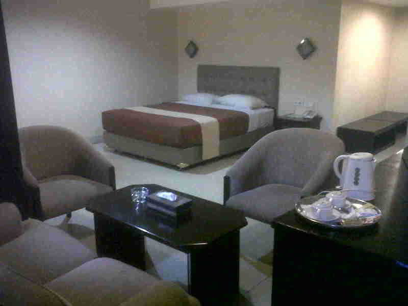 Rota International Hotel Giacarta Esterno foto